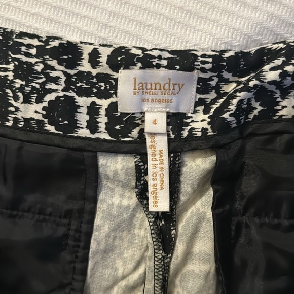 BLACK AND WHITE PRINT TROUSERS - Picture 3 of 3